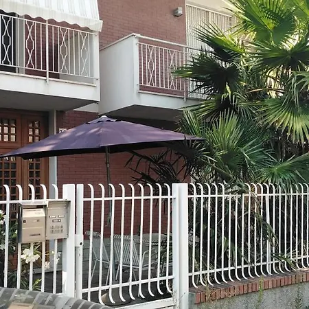 Casa Antonio A 100 Metri Dal Mare Apartment *
